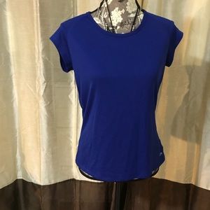 Breathable workout tee